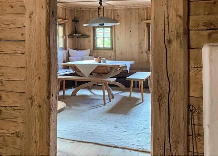 In بيت للعطل *